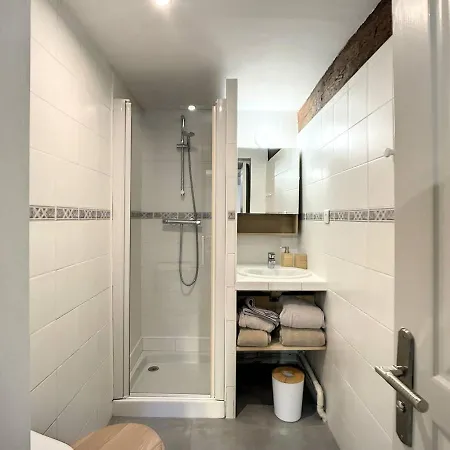 Apartment Studio Ajaccio, 1 Piece, 2 Personnes - Fr-1-724-55